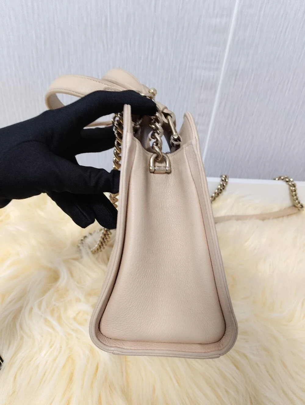 CHANEL Pink-Beige Quilted Leather Satchel with Chain Strap - Picture 9 of 13